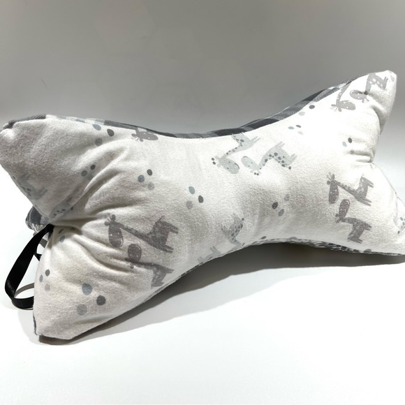 ๐ฅ NWT Handmade Neck Pillow For Travel Lounge Support - Picture 3 of 6